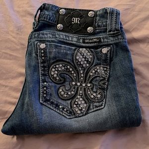 Miss Me boot cuts size 27 in great condition